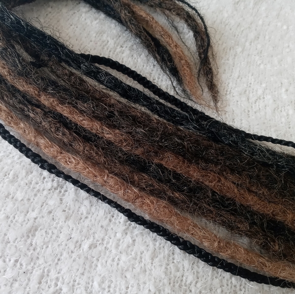 Black brown handmade Ombre tie on loc extensions - Picture 5 of 13